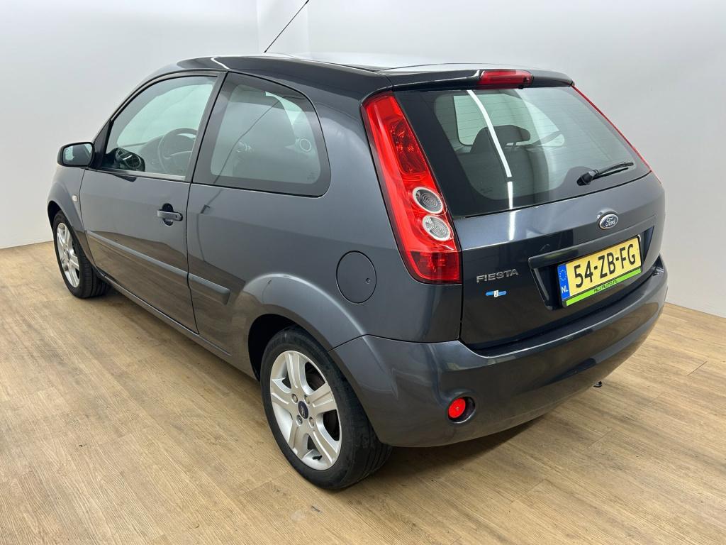 Ford Fiesta occasion 1.3-8v futura | grijs | tweedehands ford fiesta | airc