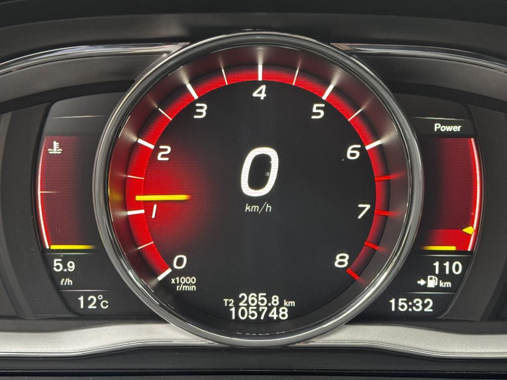 Volvo V60 cross country 2.0 t5 polar+ | 19" lmv | on-call | trekhaak