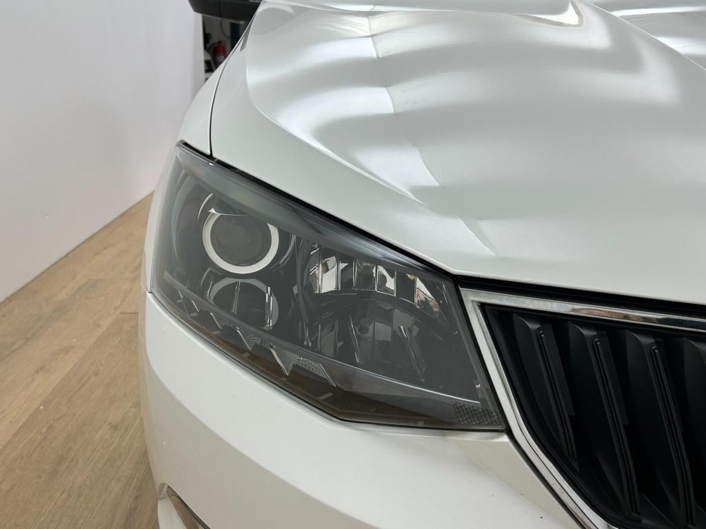 Skoda Fabia combi occasion 1.2 tsi ambition business | wit | tweedehands sk