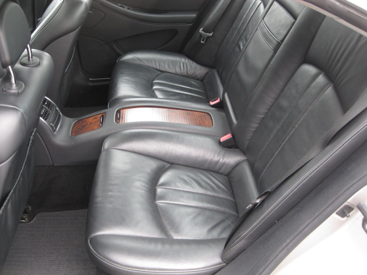 Mercedes Benz CLS 350 AMG uitgevoerd