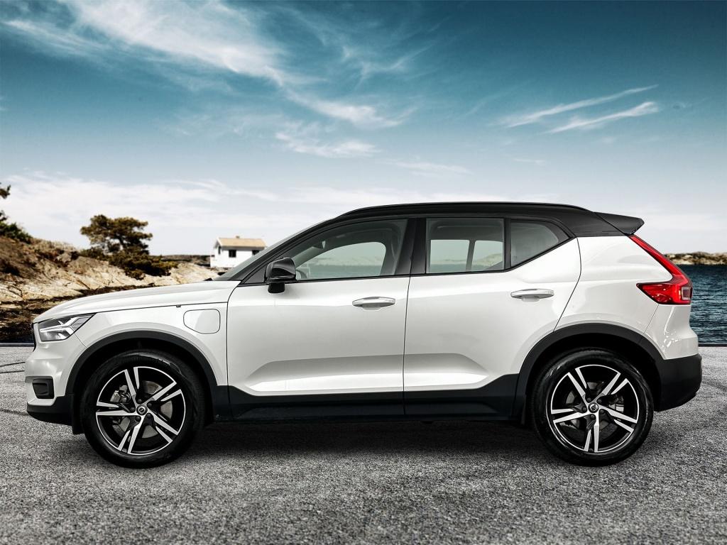 Volvo XC40 t4 211pk recharge r-design| 360camera| trekhaak| adap.cruise