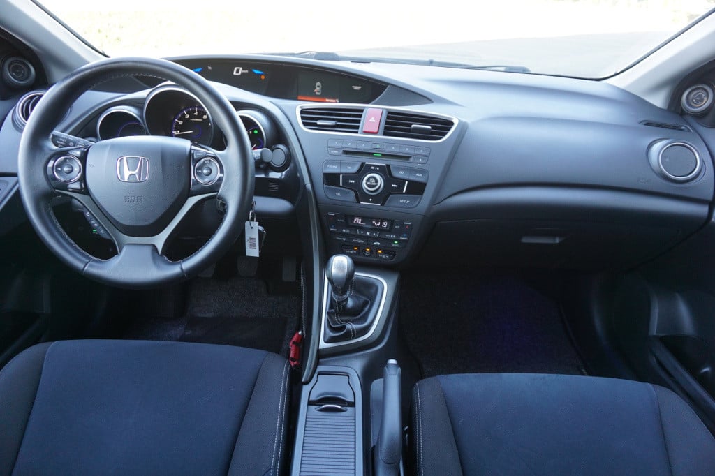 Honda Civic tourer 1.8 sport business edition climate / stoelverw. / cruise