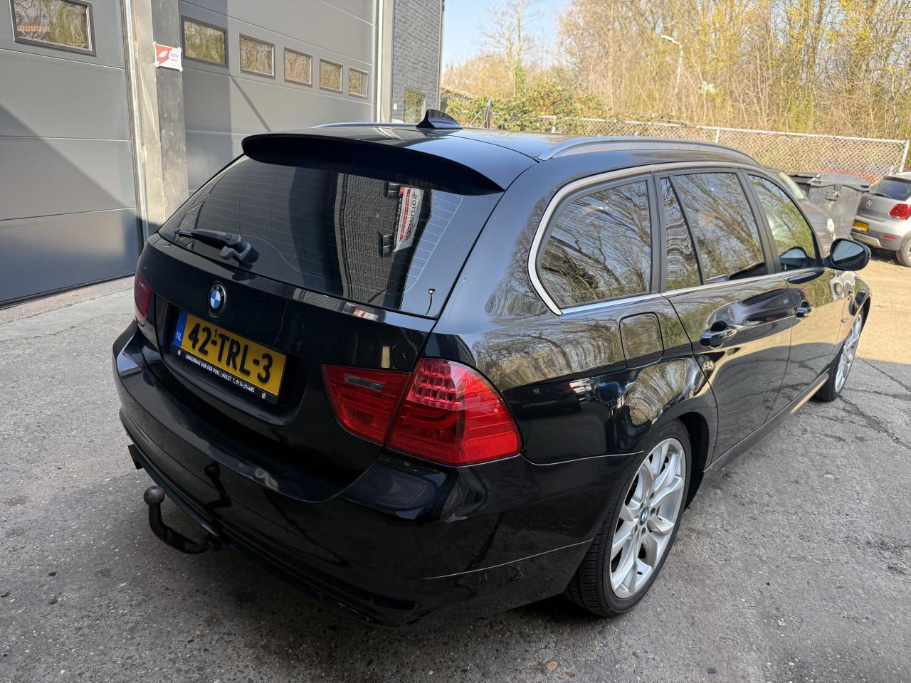 BMW 3-serie Touring 318i Luxury Line | Automaat| NAP