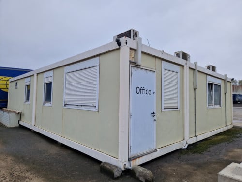 Woonunit / tijdelijke woning / kantoorunit 12x9m 108m2
