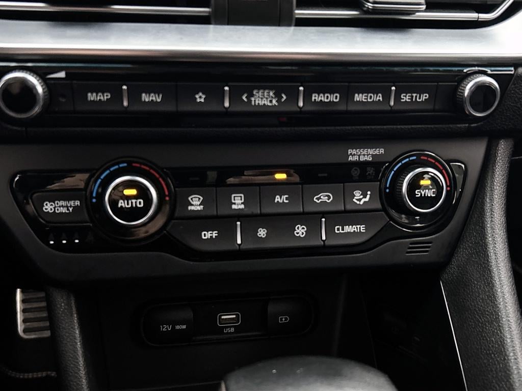 Kia Niro 1.6 gdi hybrid dynamicplusline | stoelverwarming | stuurverwarming