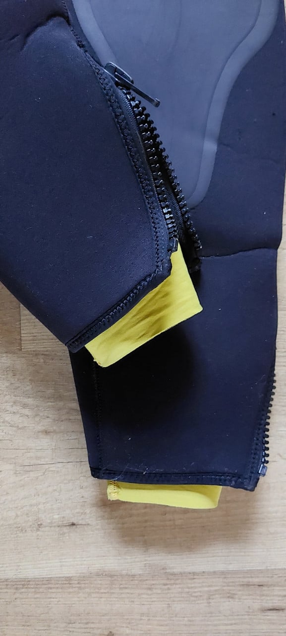 NIEUWE Tribord Wetsuit 7 mm. met kap maat XXL (nooit gebruikt)