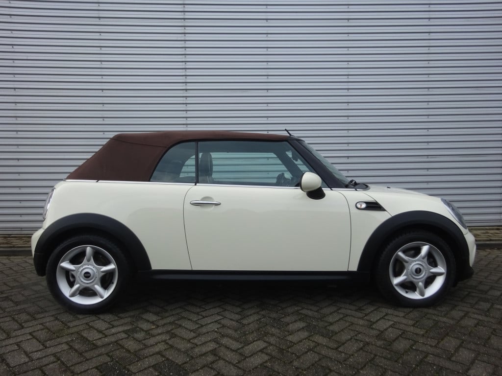 Mini Cooper Cabrio mini 1.6 pepper airco / stoelverw. / elektr. ramen / cru