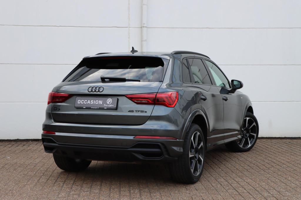Audi Q3 45 tfsi e s edition 245pk s tronic | soh 99,7% |