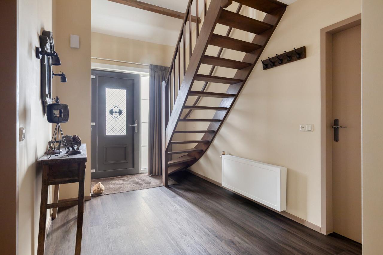 Vrijstaande woning in Biervliet te koop