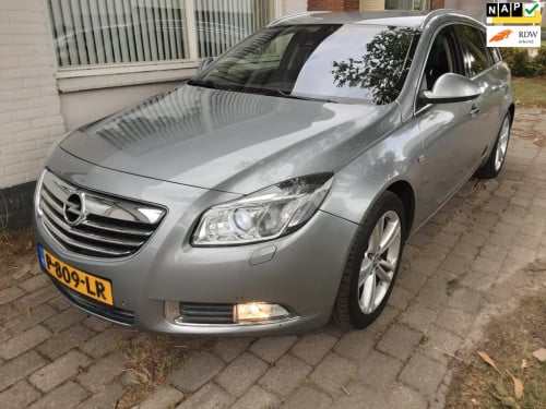 Opel Insignia sports tourer 2.0 t cosmo