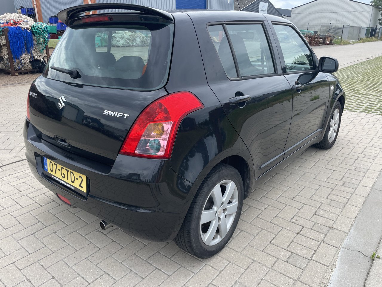 Suzuki Swift 1.3 bandit 5 deurs 135000 km