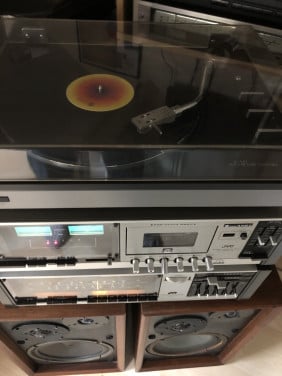 Werkelijk schitterende stereo set, dit is echte kwaliteit.