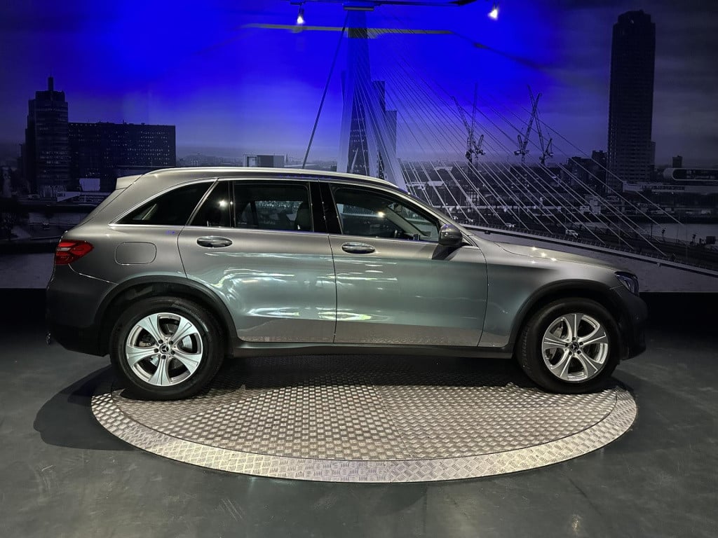 Mercedes-Benz Glc 250 4matic premium plus *panoramadak*