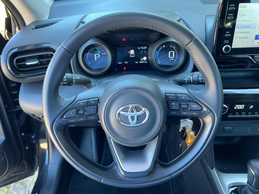 Toyota Yaris Cross 1.5 hybrid active | climate | cruise | camera | apple / 