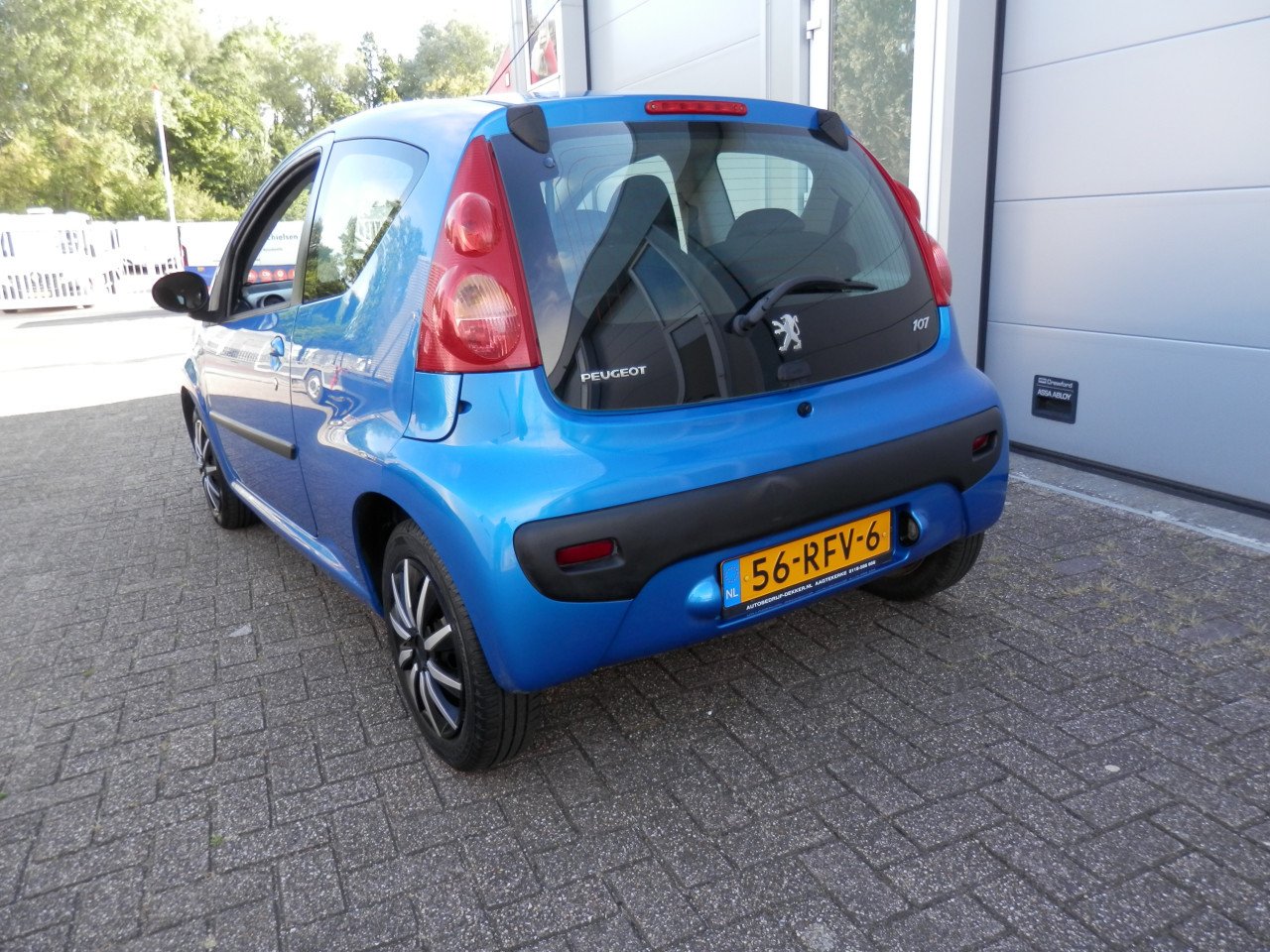 Auto Garant Biedt Aan: Peugeot 107 1.0 12v XS