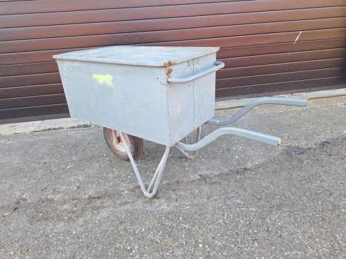 Gereedschap Kruiwagen metador