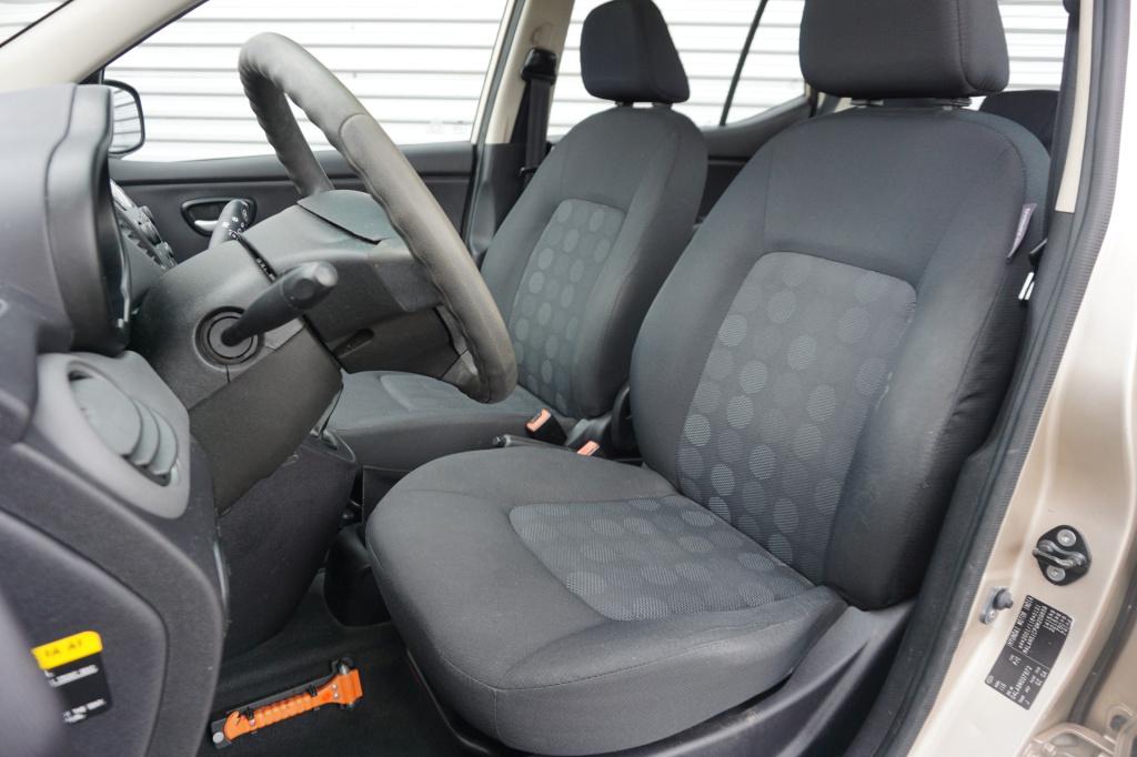 Hyundai I 10 1.25i dynamic cool airco / elektr. ramen / lm velgen / nap