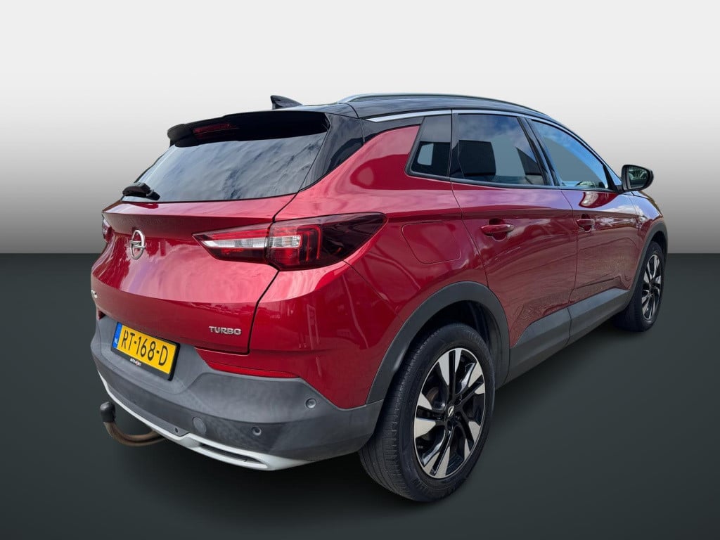 Opel Grandland X 1.2 turbo business executive