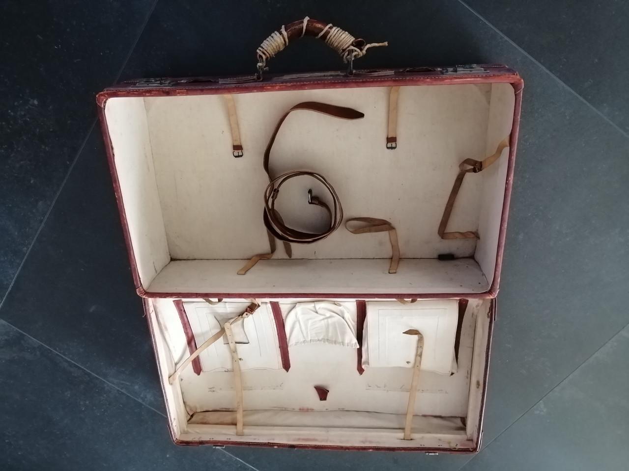 Mooie unieke antieke / vintage koffer