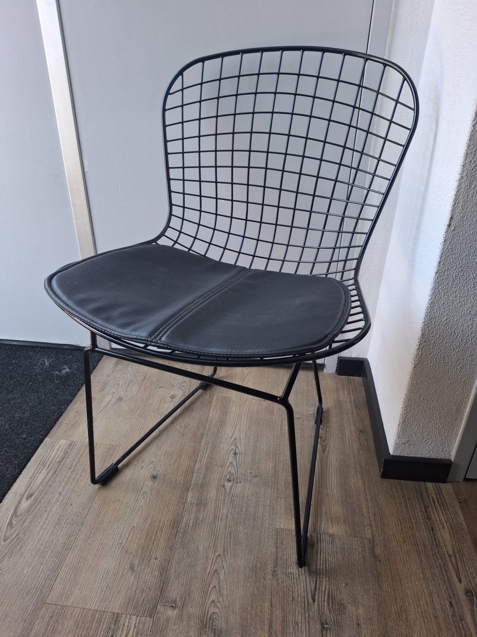 Metalen stoel inclusief kussen