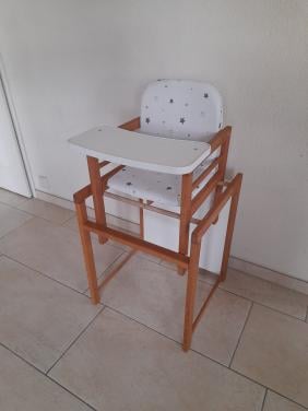 Kinderstoel (in goede nette staat)