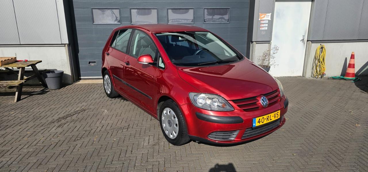 TE KOOP VOLKSWAGEN GOLF PLUS 1.4 TURIJN MET AIRCO EN TREKHAAK