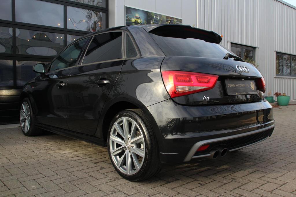 Audi A1 Sportback 1.4 tfsi s-line - stoelverwarming - parkeersensoren - 17 
