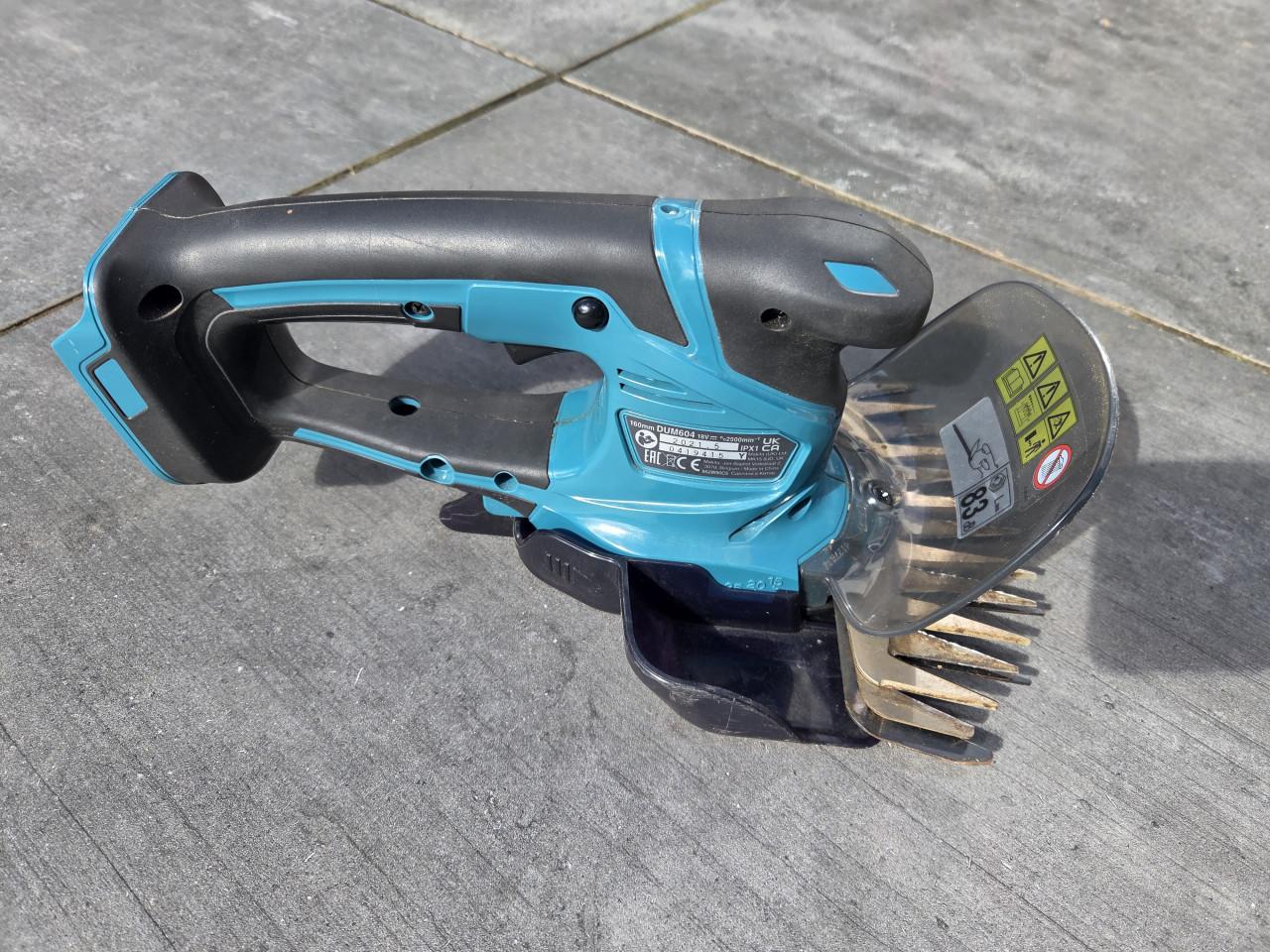 Makita grasschaar 18V (body)