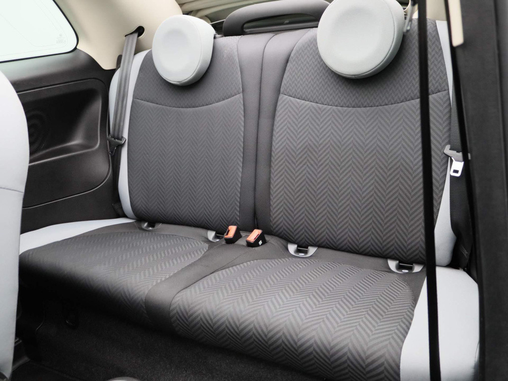 Fiat 500 C 0.9 twinair turbo young | cabrio | navigatie | cruise control | 