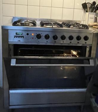 Gasfornuis met elektrische oven en grill