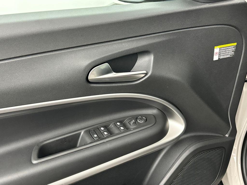 Jeep Avenger 1.2 e-hybrid summit | hoge korting | voorraadvoordeel € 5.500,