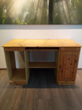 Houten bureau