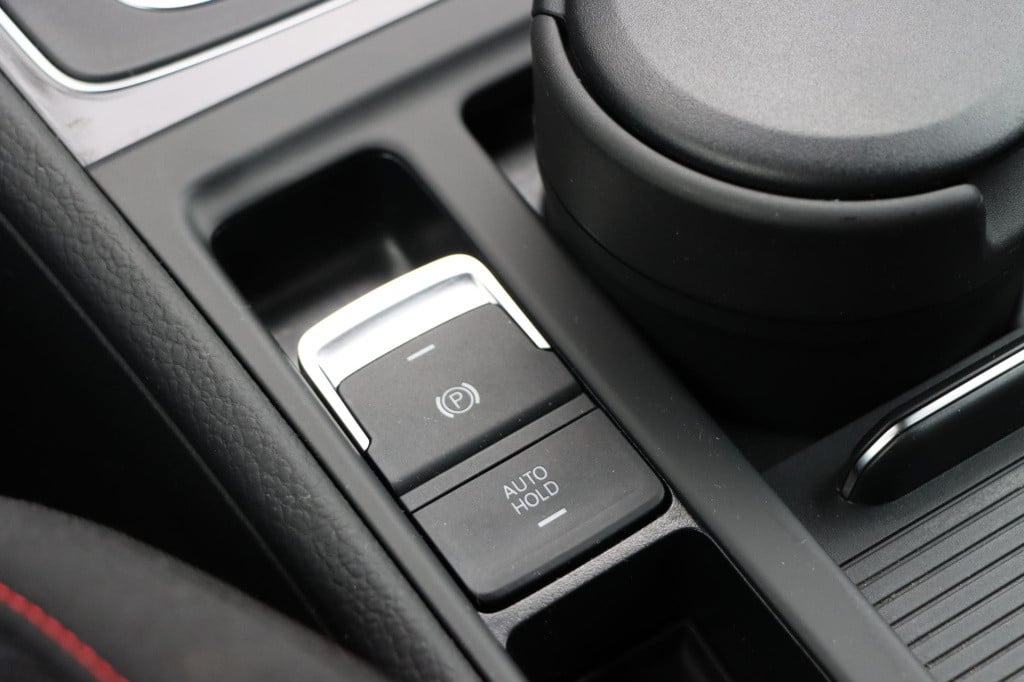 Volkswagen Golf gti 2.0 tsi performance 245pk dsg7