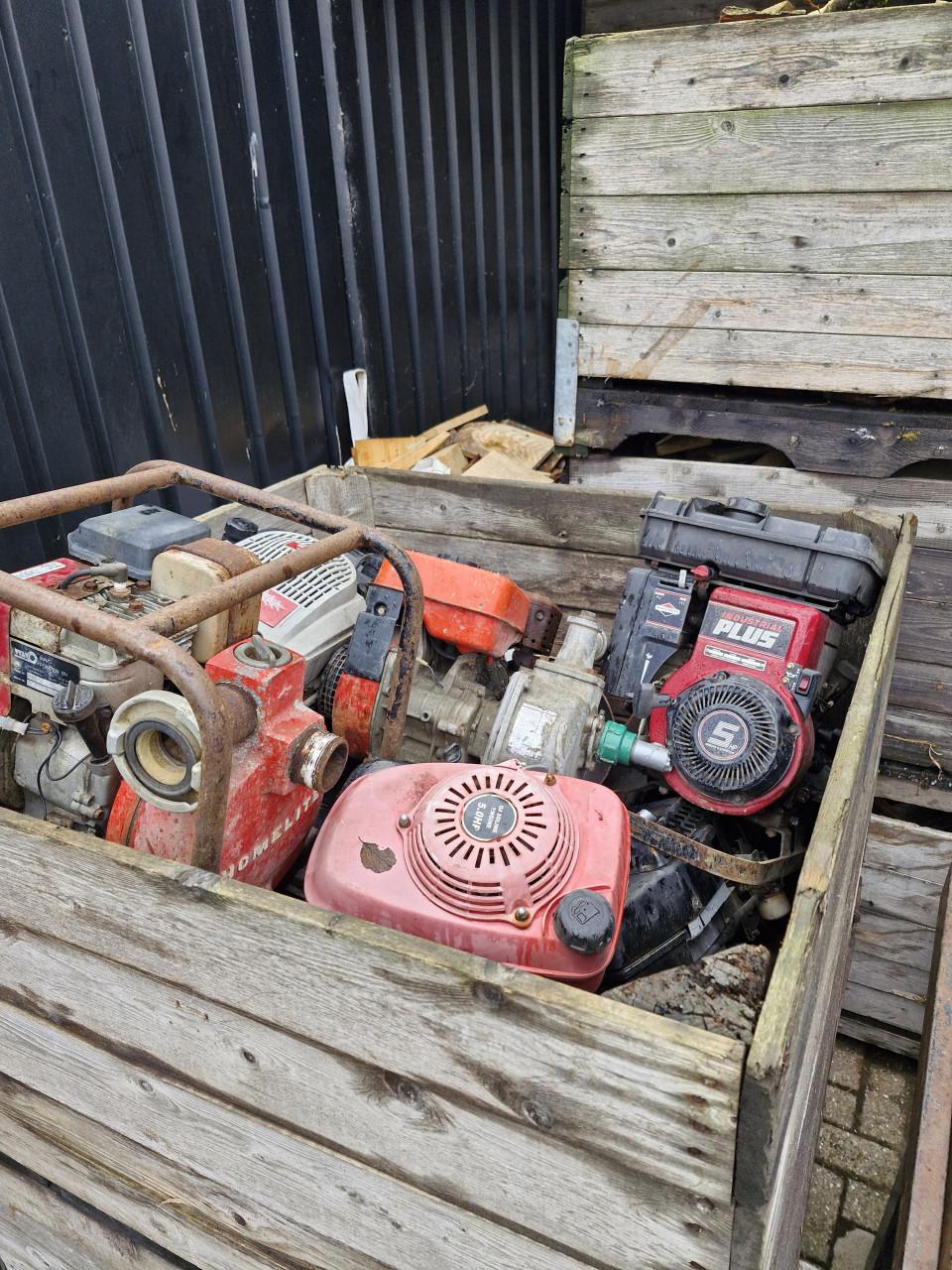 Waterpomp en grasmaaier motors