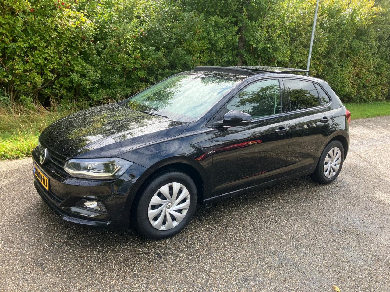 Volkswagen Polo 1.0