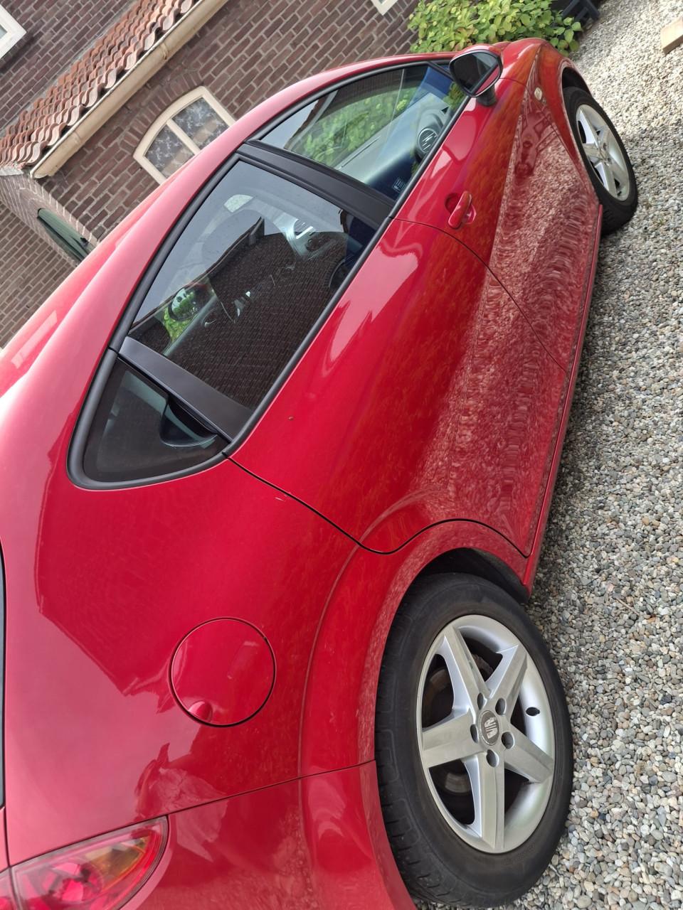 Nette Seat Leon BUSINESSLINE 2012 1.2 TSI rood
