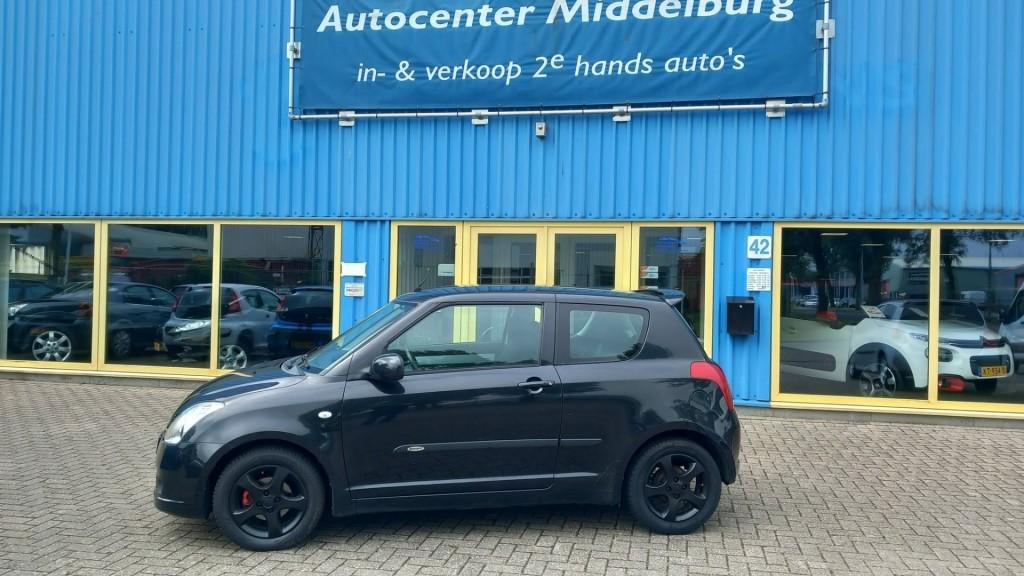 Suzuki Swift 1.3 exclusive