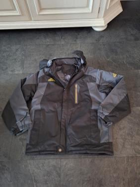 Te Koop: Nieuwe Outdoor Jackets