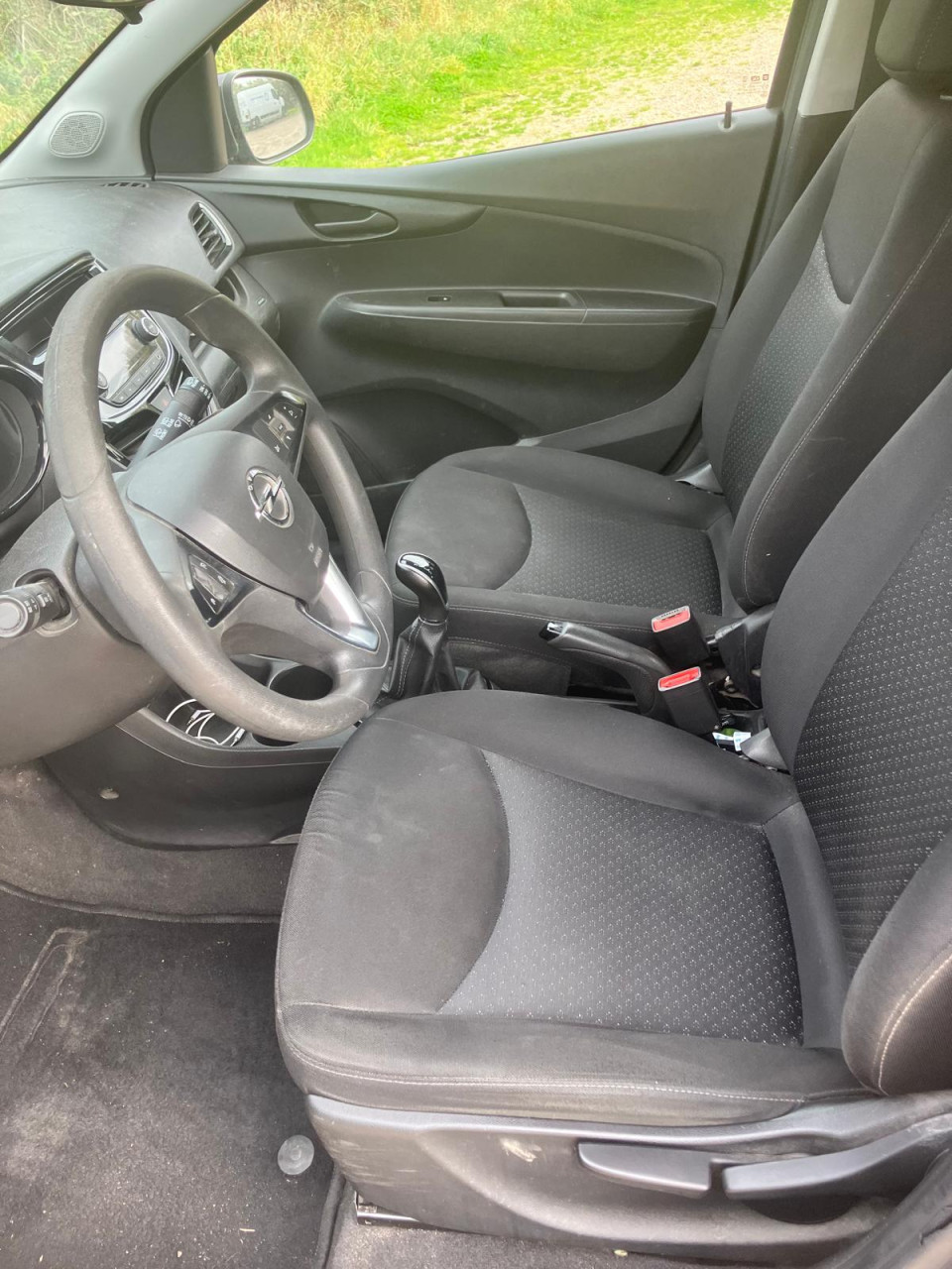 Opel Karl in prima staat, 26-9-2025 voll. geserviced, oa 4 nwe banden