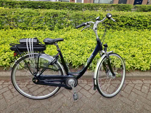 Keurig nette Gazelle elektrische fiets met middenmotor