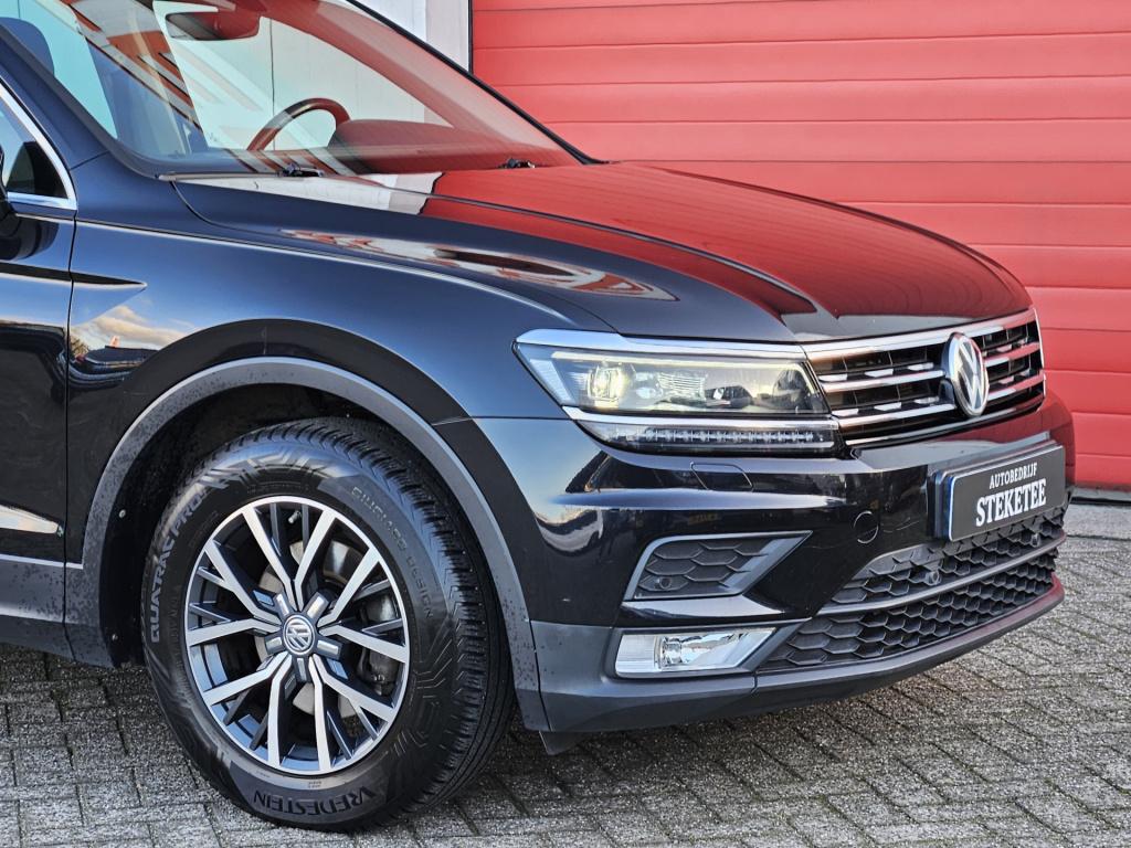 Volkswagen Tiguan 1.4 tsi act connected series | pano | acc
