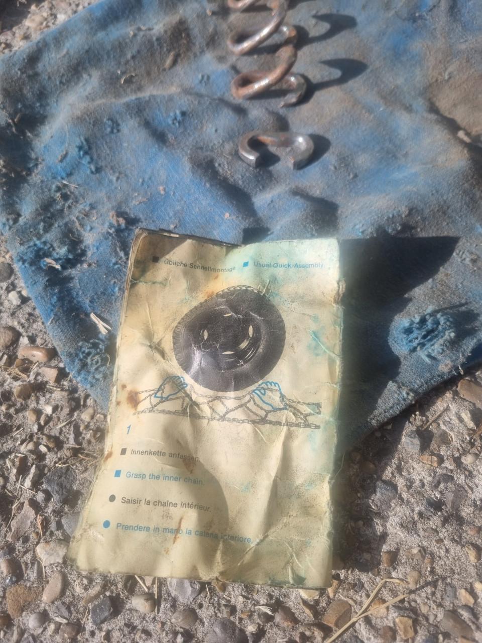 Vrachtwagen sneeuwkettingen