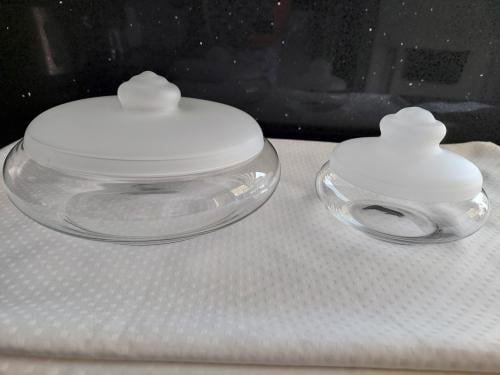 Koekschaal en bonbonniere Leerdam