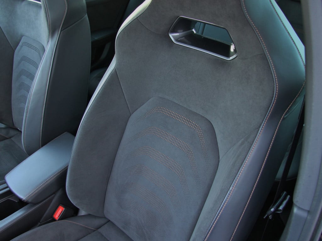 Cupra Formentor 1.4 e-hybrid vz 245pk tribe edition