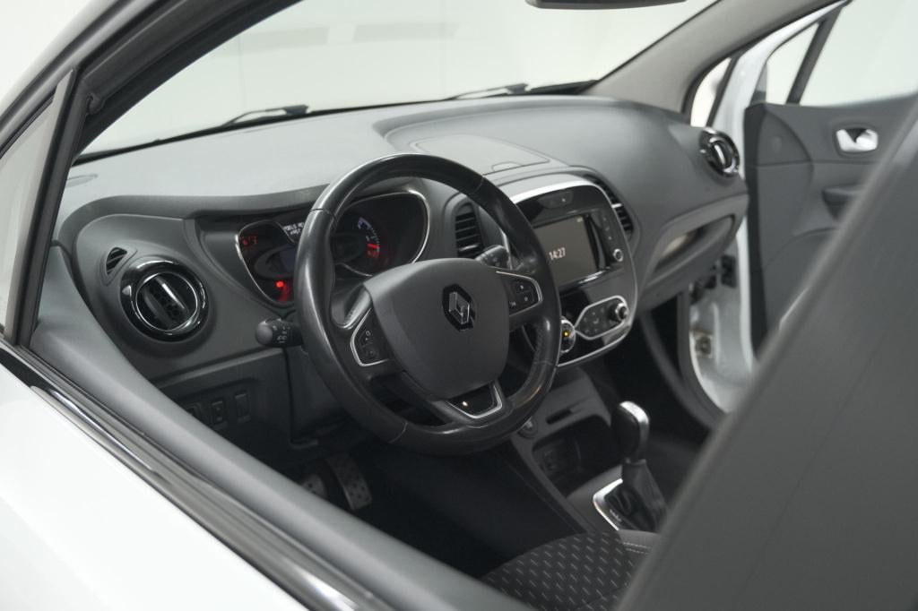 Renault Captur tce 150 edc intens | trekhaak | camera | dodehoekdetectie | 