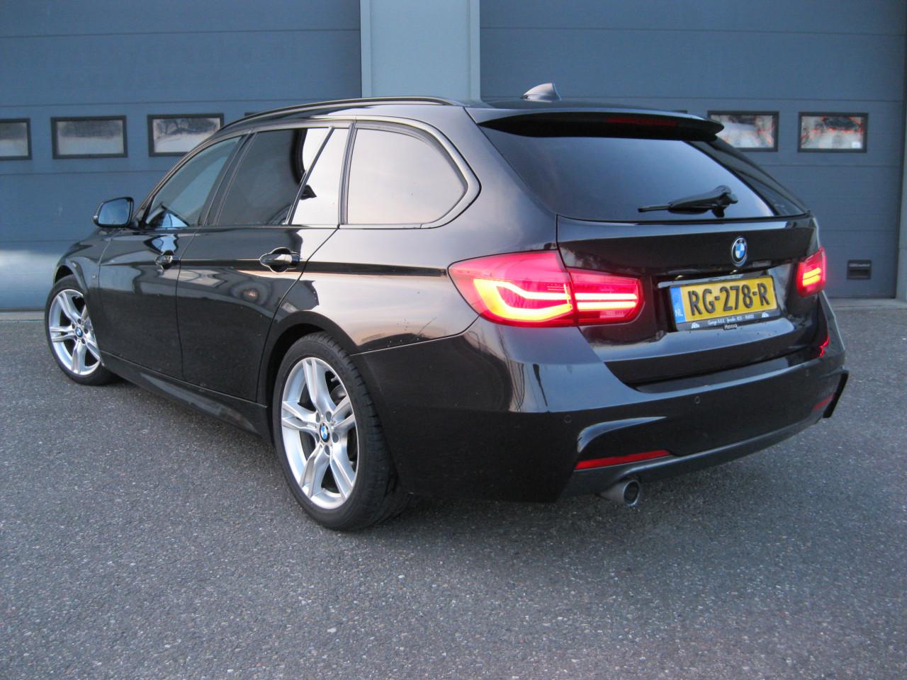 BMW 318i touring automaat M sport BJ 2017