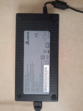 Originele Sparta/Batavus Ion acculader voor 24V accu's