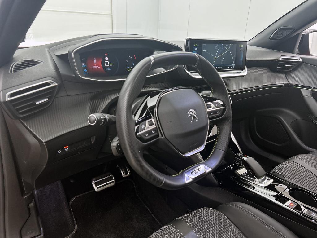 Peugeot E-2008 ev gt 50 kwh | rijklaar | panoramadak | stoelverwarming | ad