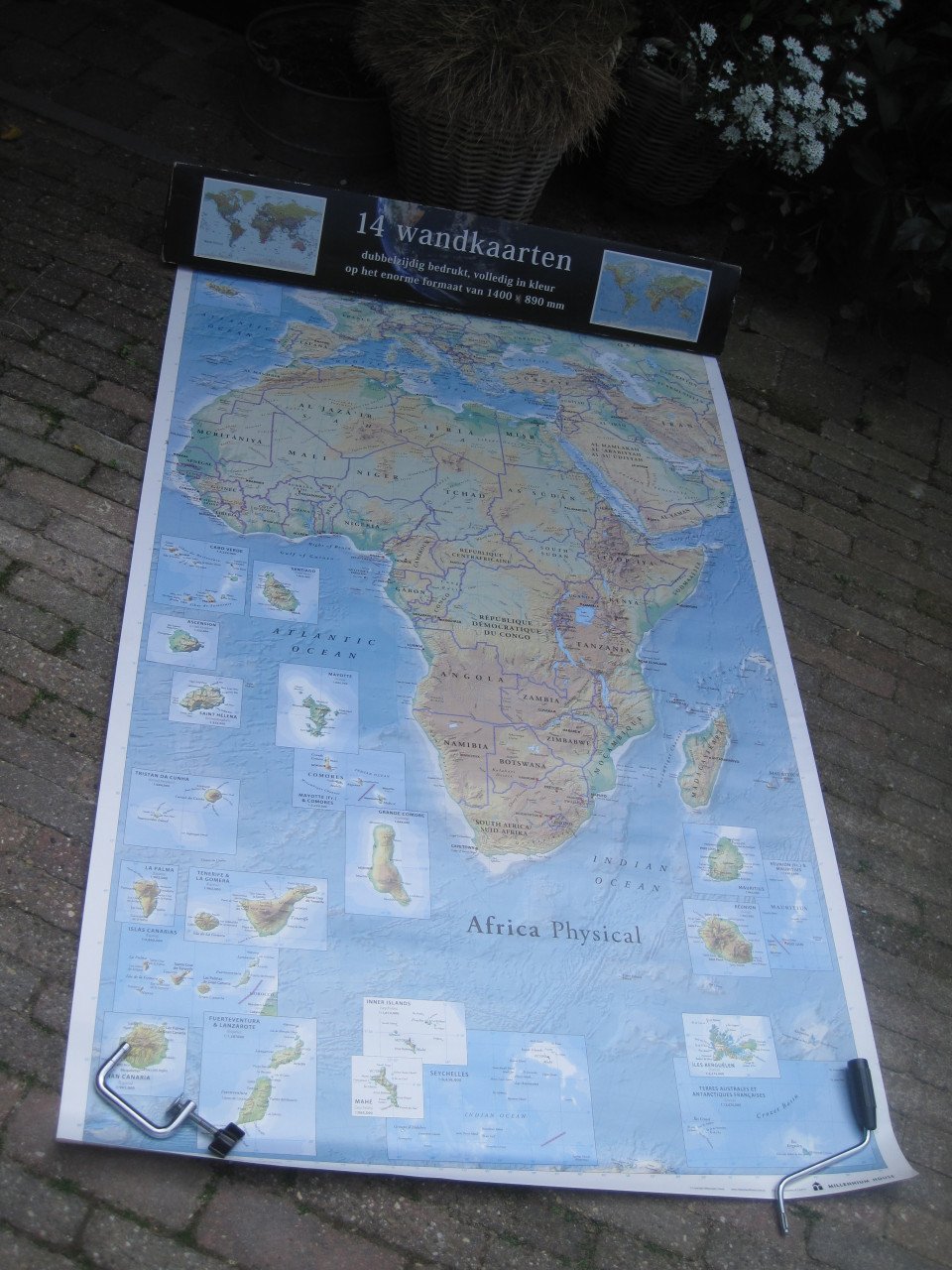 Grote landkaarten , wereldkaarten