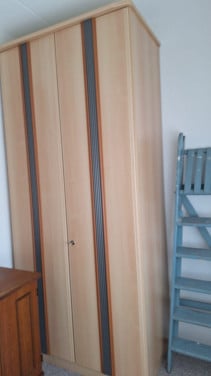 Hang-leg kast